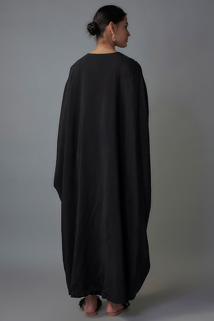 Black Crepe Patch Embroidered Kaftan