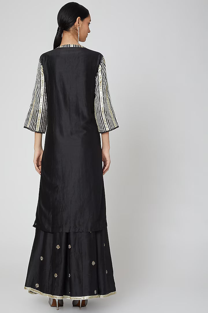 Black Embroidered Kurta Set
