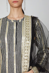Black Embroidered Kurta Set